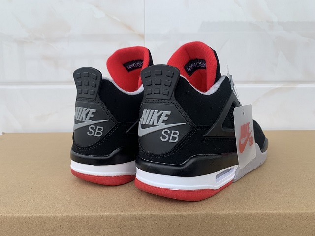 Air Jordan Retro 4 Grade AAA Nike Dunk SB Bred